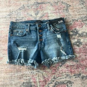Kendall and Kylie Jean Shorts size 26